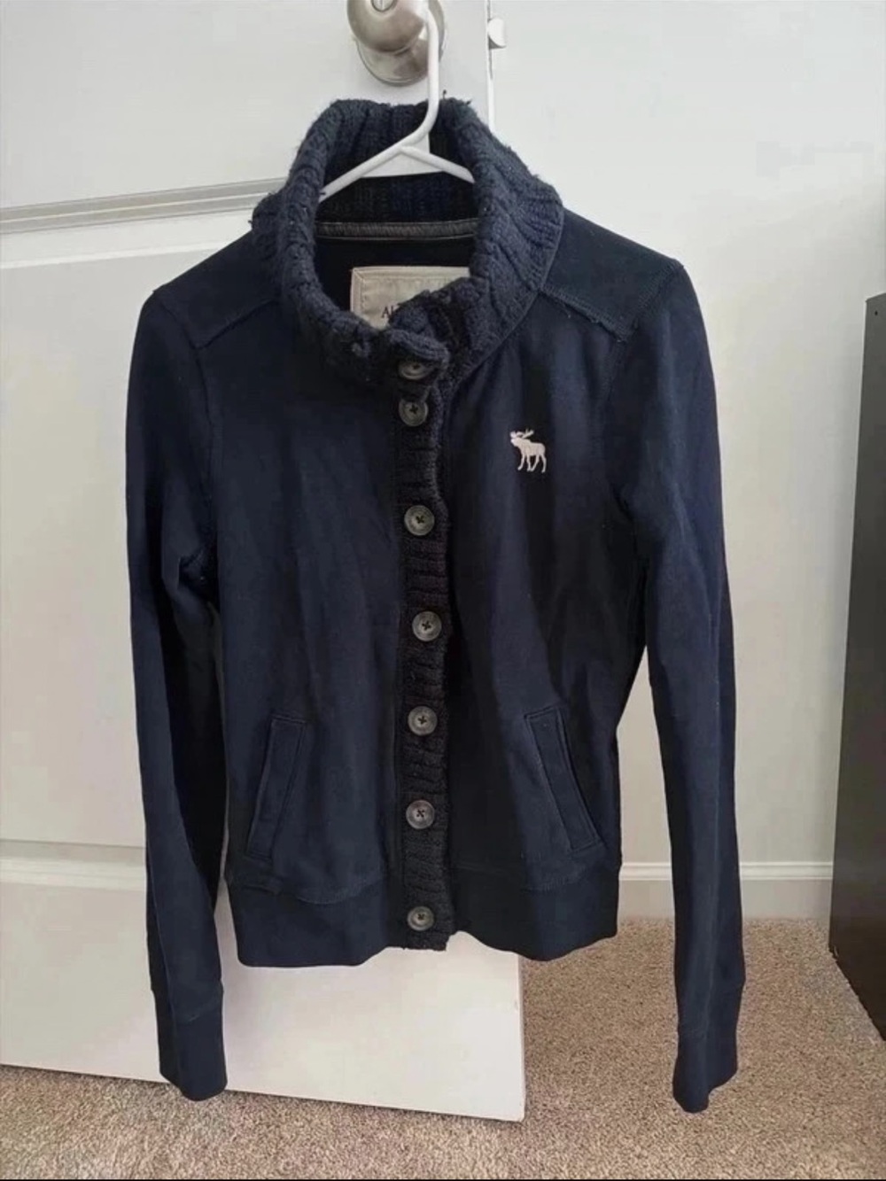 Vintage Y2K Abercrombie & Fitch Navy Button-Up Fleece with shawl collar